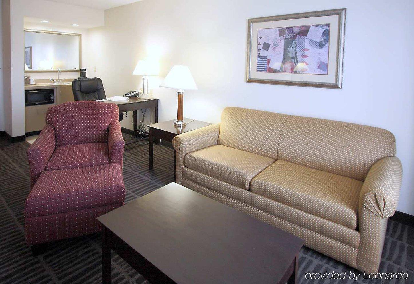 Hampton Inn&Suites Valdosta/Conference Center Habitación foto